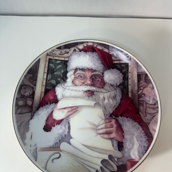 Santa "Checking It Twice" Porcelain Plate by Artmk - Picture 4 of 5
